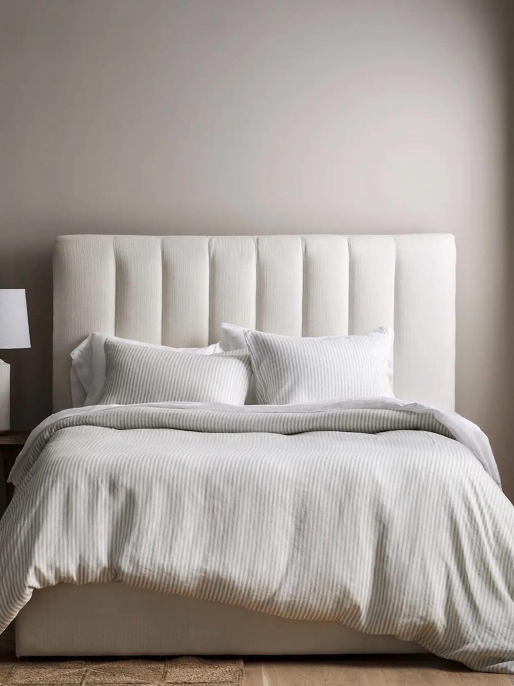 NWT Quince European Linen Striped 3 Pc Duvet Cover Set, King/Cal (Mist/White)